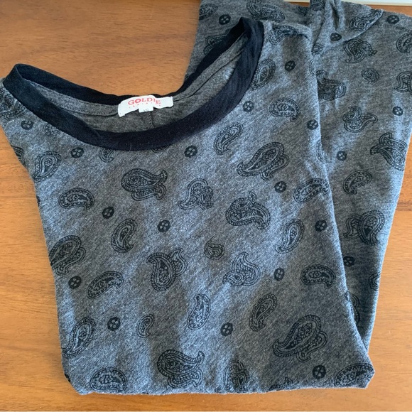 Goldie Luxury Tees Tops - GUC GOLDIE LEWINTER LUXURY Slub Boy Tee Short Sleeve Paisley Crew Neck Size XS